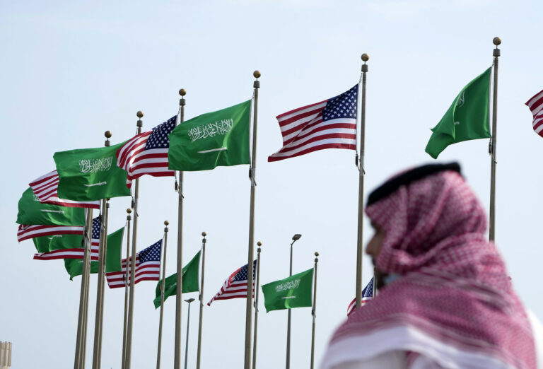 Washington envisage de décourager les entreprises américaines d’étendre leurs relations avec l’Arabie saoudite