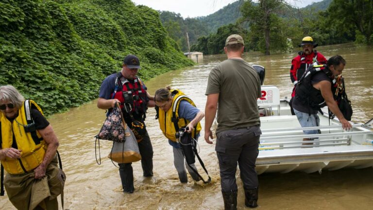 États-Unis: au moins 15 morts dans des inondations dans le Kentucky