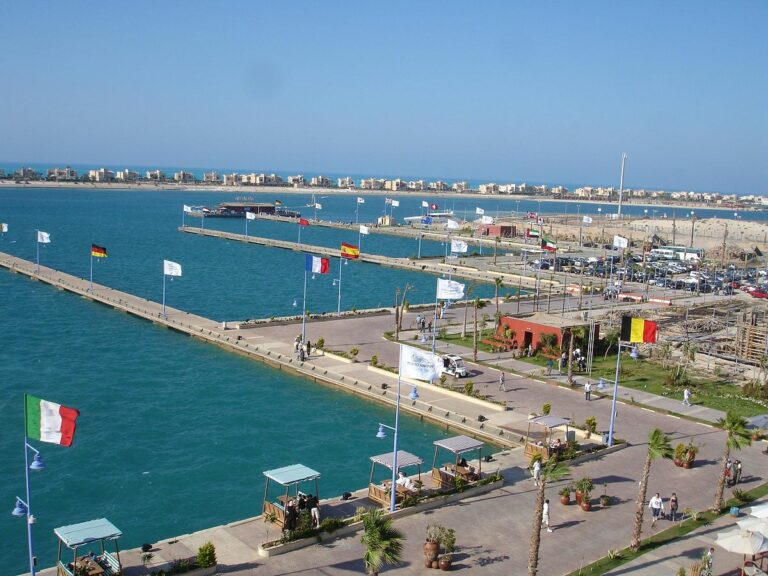 Le Qatar et l’Égypte discutent la construction d’une zone touristique à al-Alameen