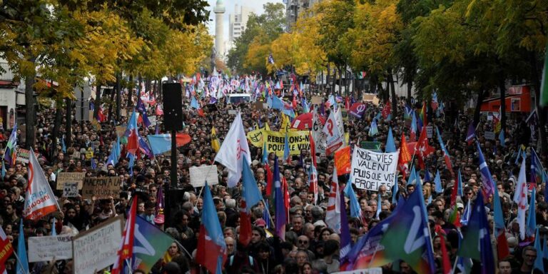 Marche contre la vie chère à Paris : 140 mille manifestants selon les organisateurs, 30 mille d’après la police